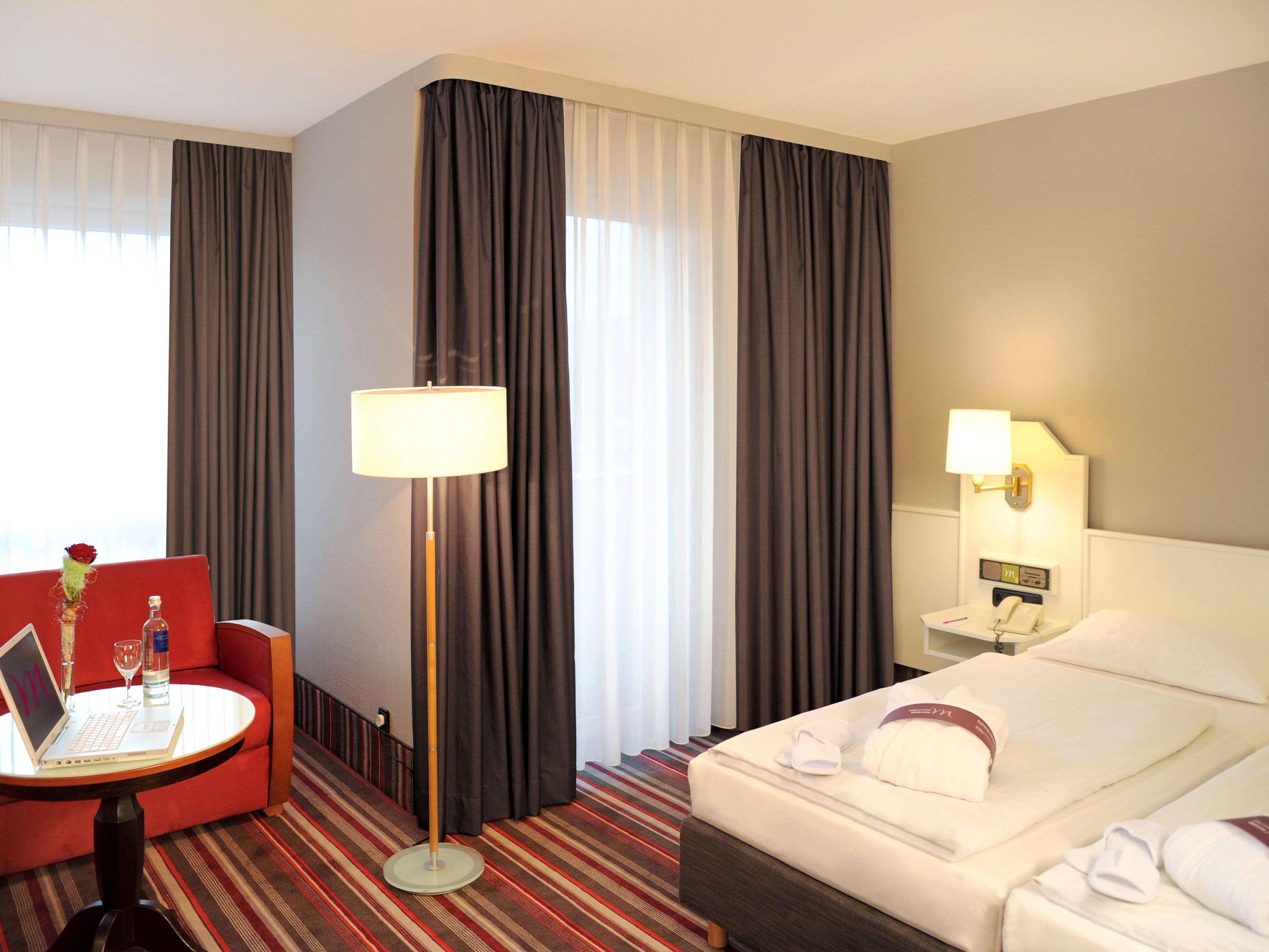 Mercure Hotel Bad Homburg Friedrichsdorf Exterior foto